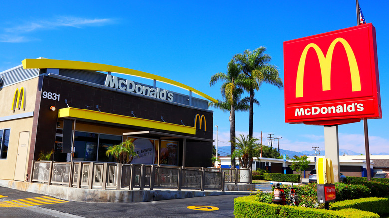 McDonald's restaurant exterior