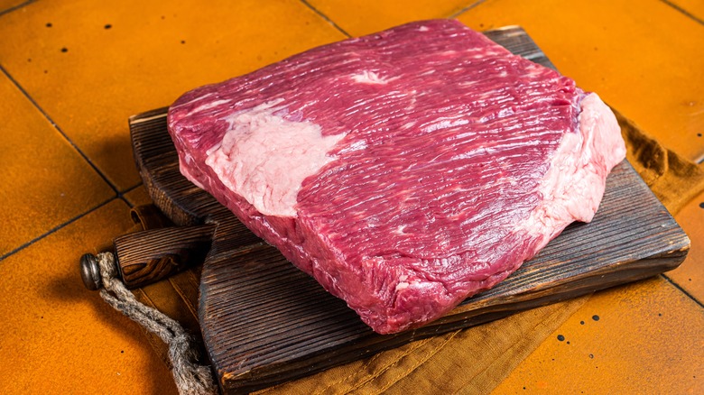 Raw beef brisket