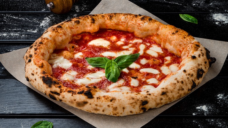 Neapolitan pizza 