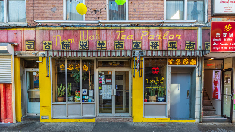 The front of New York's Nom Wah Tea Parlor.