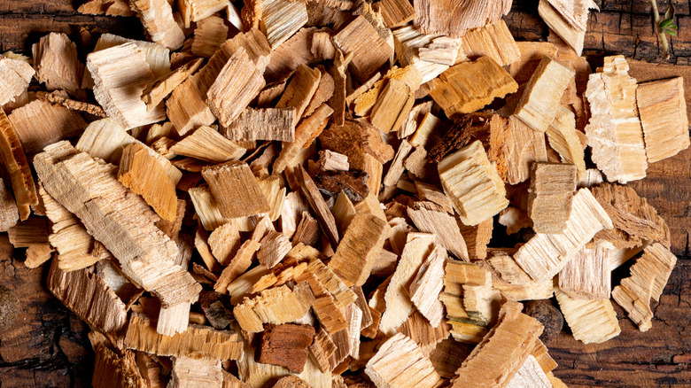 wood chips for smoking food