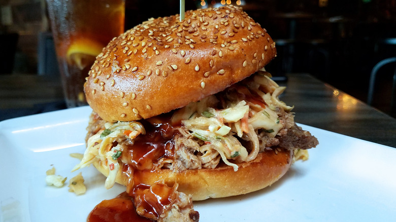 pulled pork on burger bun