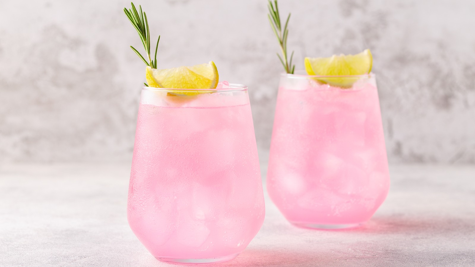 Что такое розовый лимонад?