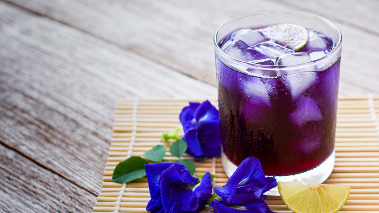 Iced butterfly pea flower tea