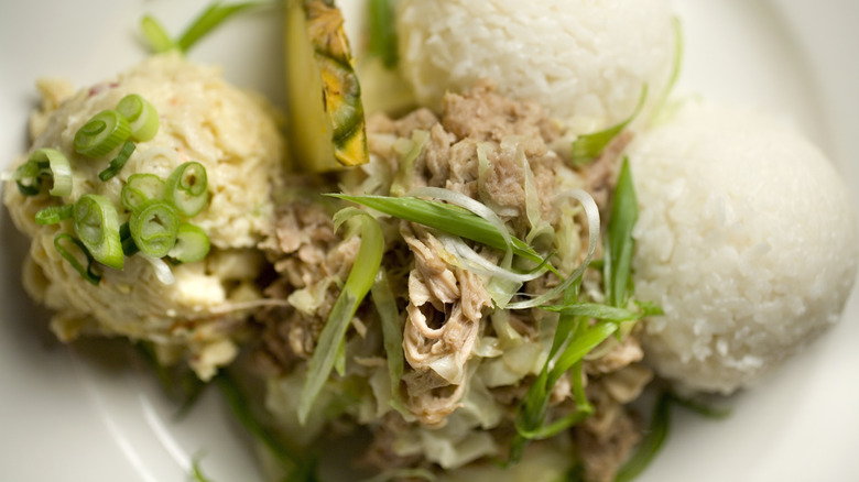 Kalua pork with macaroni salad, rice, and pineapple