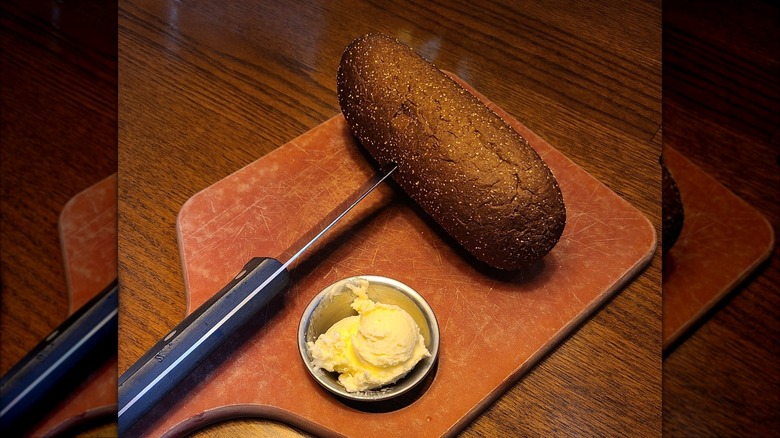 Outback Steakhouse bread, knife, butter