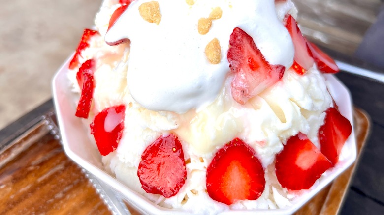 strawberry bingsu with whipped cream