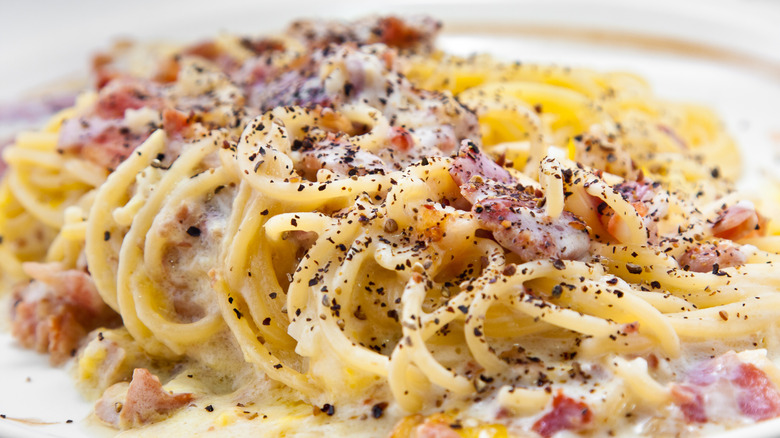 classic carbonara pasta