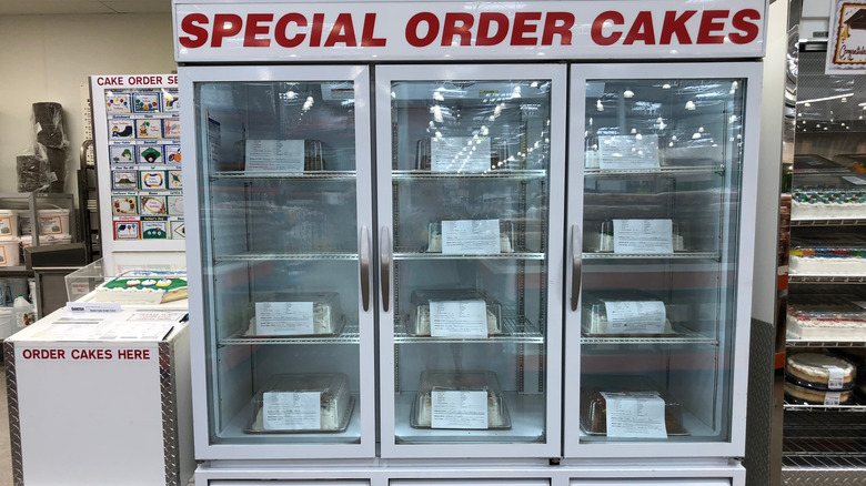 Special order cakes at Costco