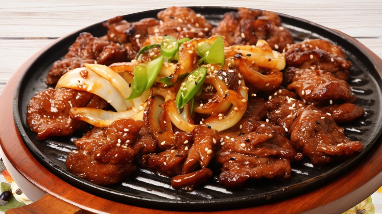 Bulgogi with peppers and onions