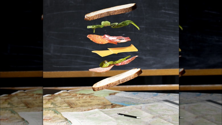 Floating sandwich with map 