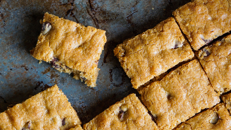 Sliced blondies with chocolate chips