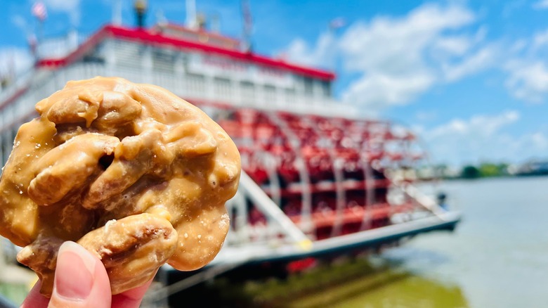 Praline with a steamboat in the background