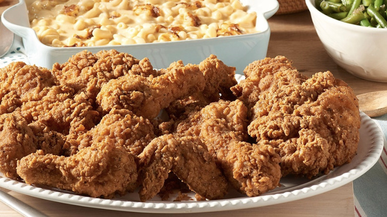 Cracker Barrel family style meal