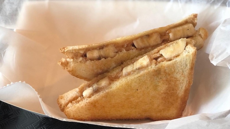 A peanut butter and banana sandwich from Gladys' Diner at Graceland