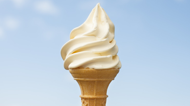 ice cream swirl cone