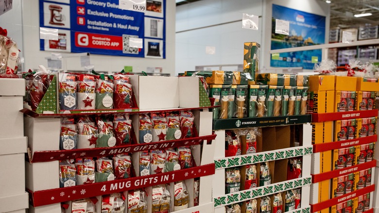 Costco's various gift bundles