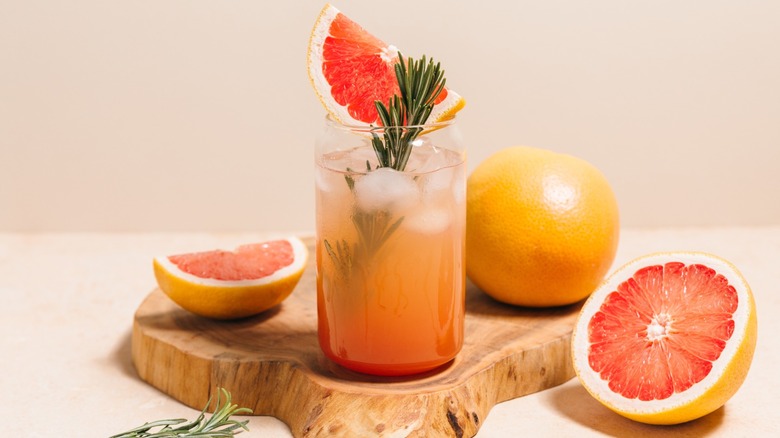 A grapefruit cocktail with rosemary