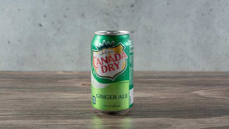 Can of Canada Dry ginger ale