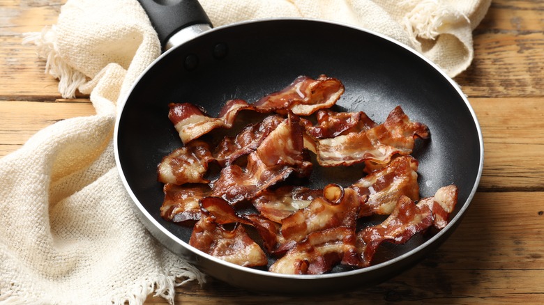 bacon in frying pan