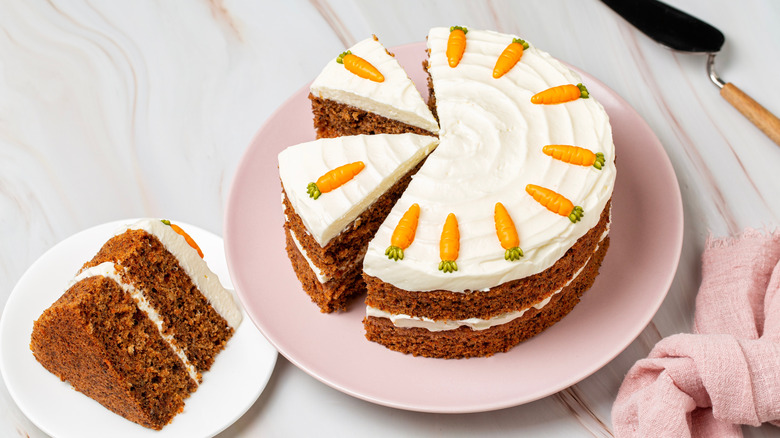 You Won't Find The Best Store-Bought Carrot Cake At Walmart