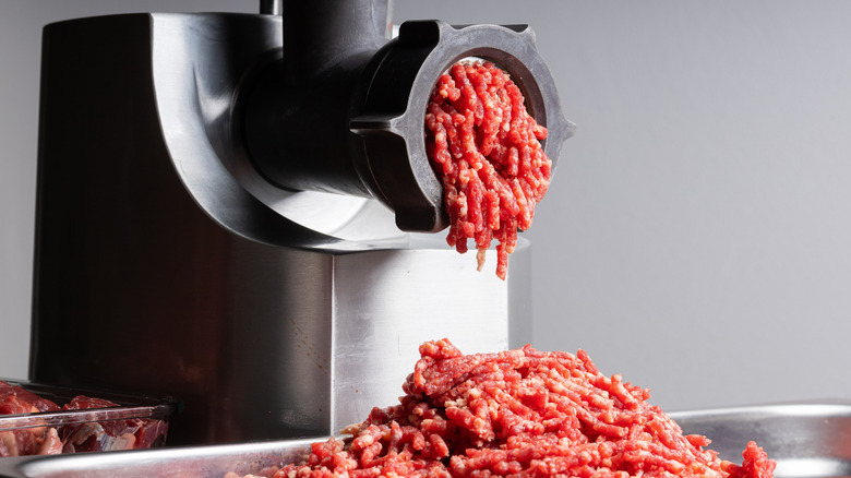 meat grinder hamburger