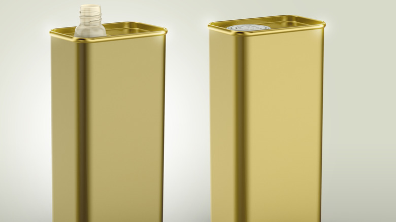 Tin containers of olive oil