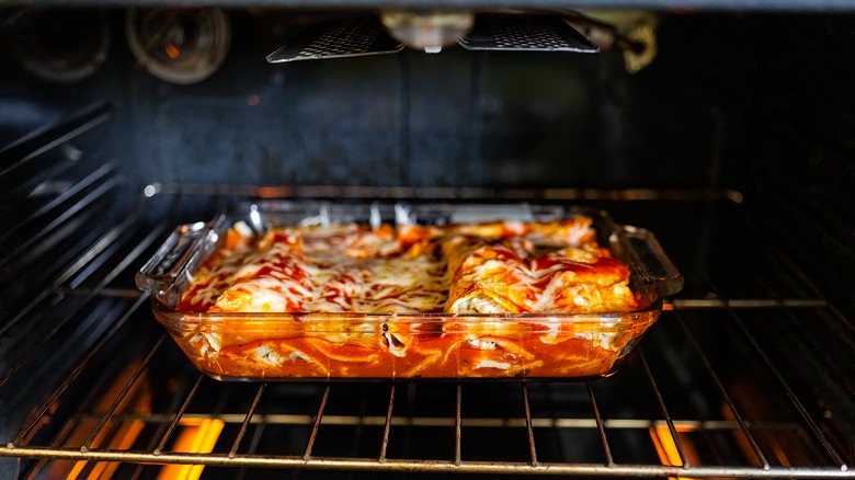 Dish cooking under oven broiler