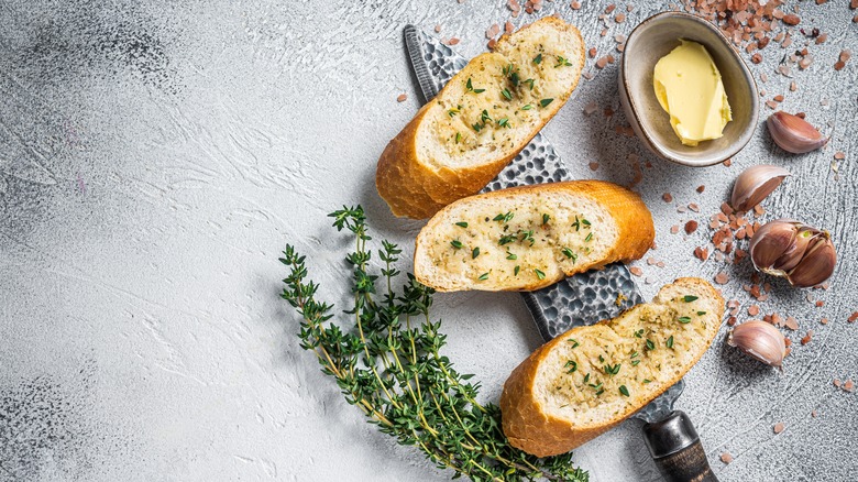 Bread slices with herb butter