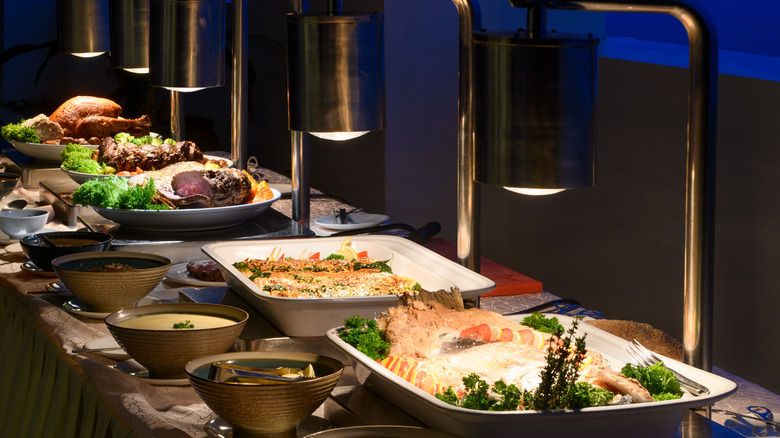 buffet food under heat lamps