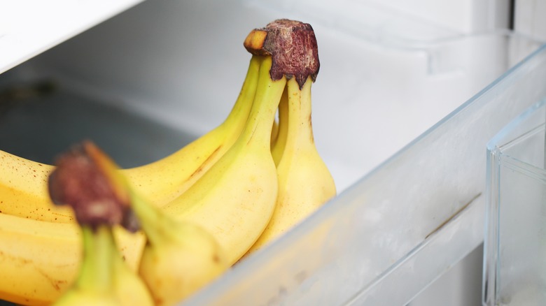 Bananas in fridge drawer