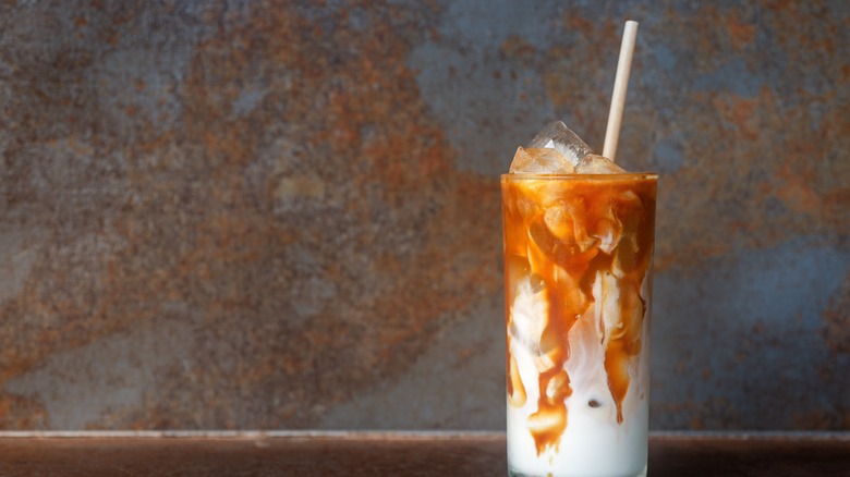 Iced caramel cofee