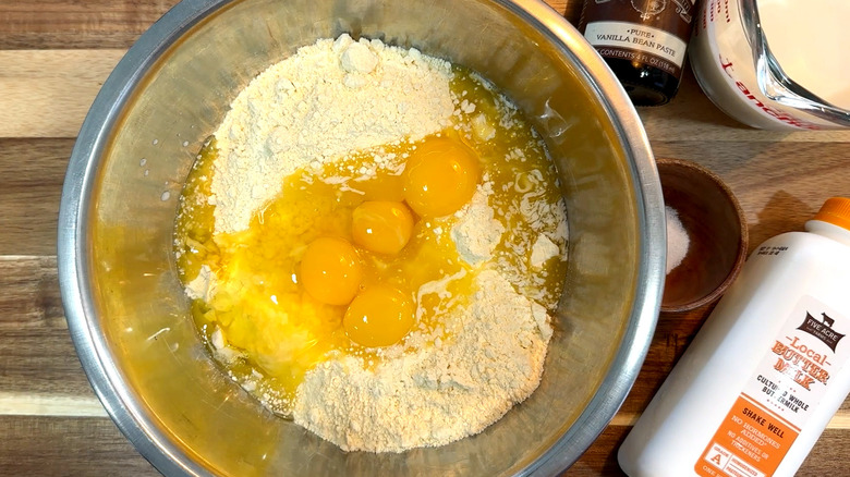 Egg yolks in cake mix